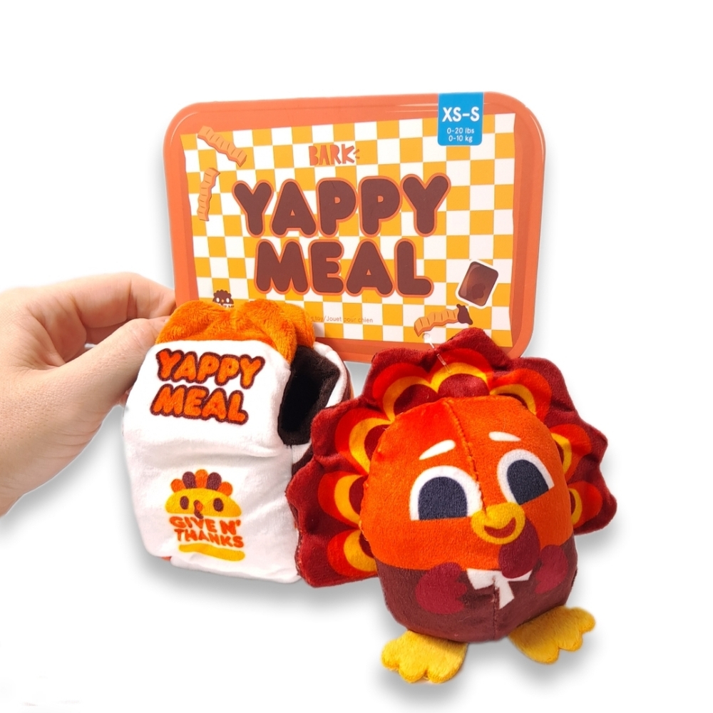 BarkBox Dog Toys Limited Edition Thanksgiving Squeaky Crinkle 2pc Pets Play Toys